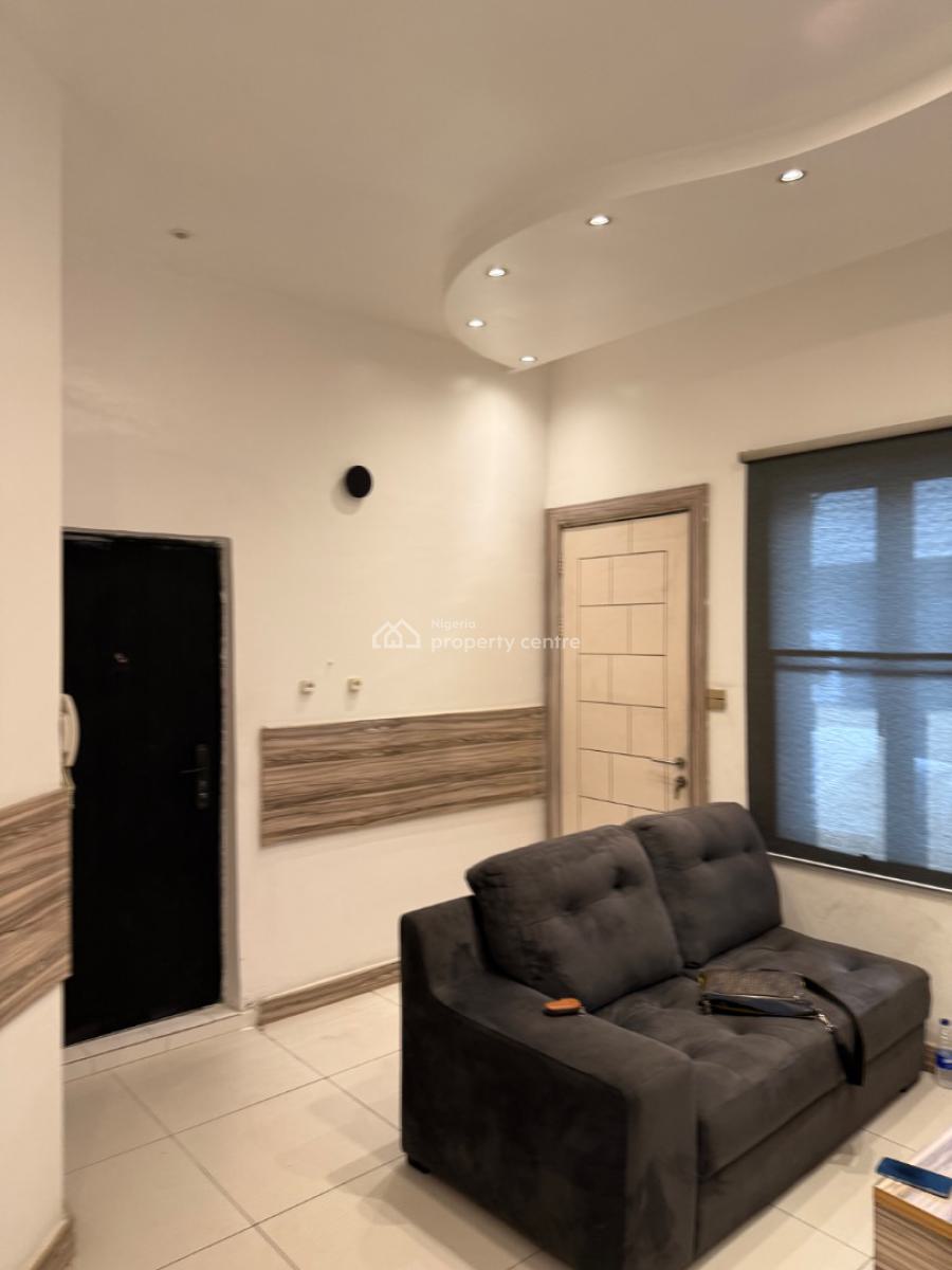 Furnished Apartment Executive 2 Bedrooms, Plot 113 Jayjay Oladimeji Close, Lekki Phase 1, Lekki, Lagos, Flat / Apartment for Rent