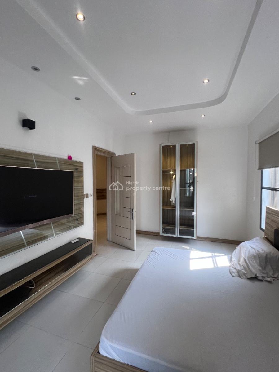 Furnished Apartment Executive 2 Bedrooms, Plot 113 Jayjay Oladimeji Close, Lekki Phase 1, Lekki, Lagos, Flat / Apartment for Rent