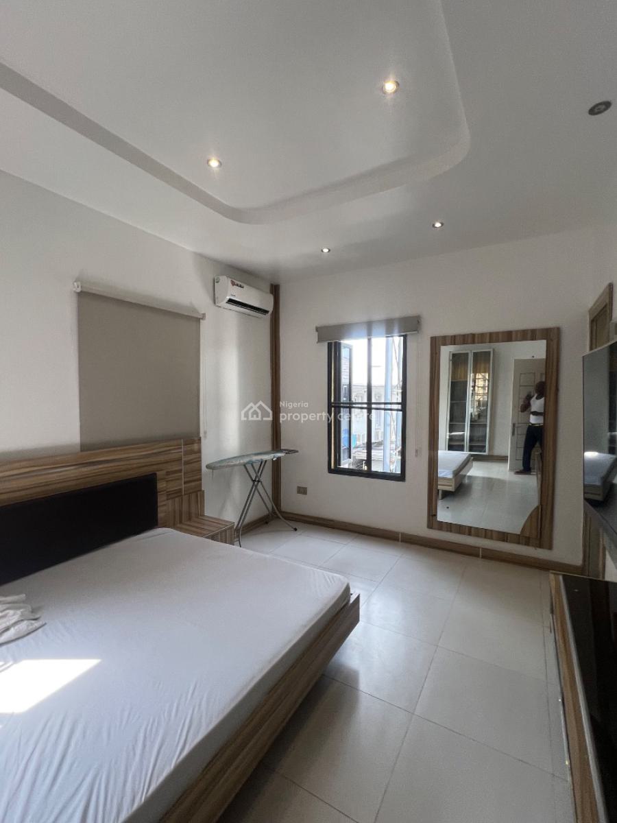 Furnished Apartment Executive 2 Bedrooms, Plot 113 Jayjay Oladimeji Close, Lekki Phase 1, Lekki, Lagos, Flat / Apartment for Rent