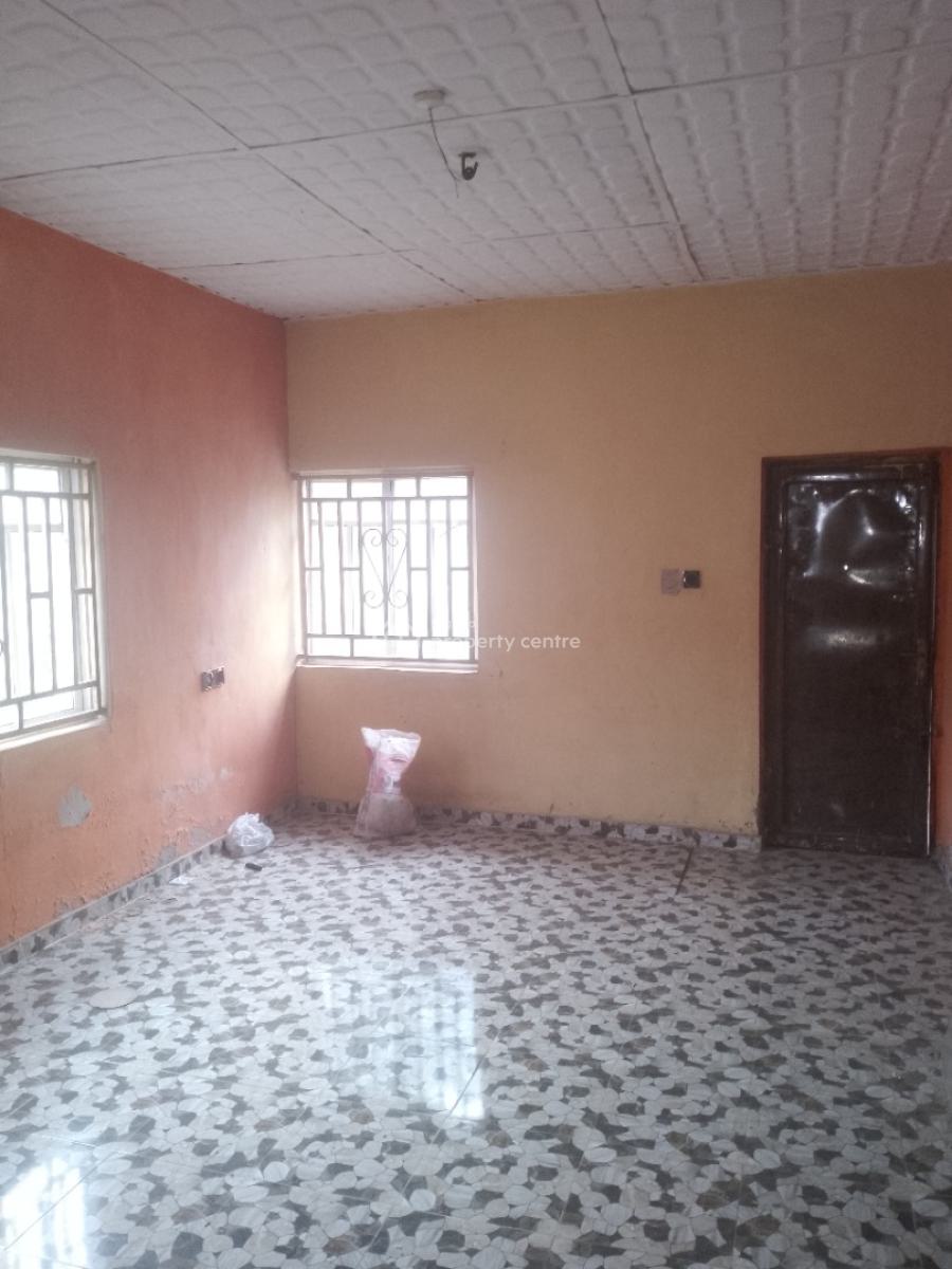 3 Bedroom Bungalow, Community Off Bayeku Road, Igbogbo, Ikorodu, Lagos, Detached Bungalow for Sale