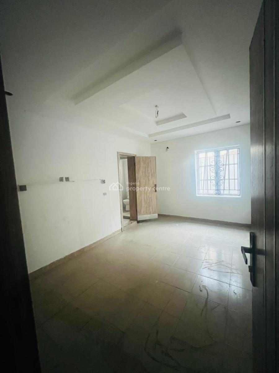 3 Bedroom Duplex and 4 Units of 2 Bedroom Flats and Mini Flats Bq, Unity Estate, Lekki, Lagos, Block of Flats for Sale