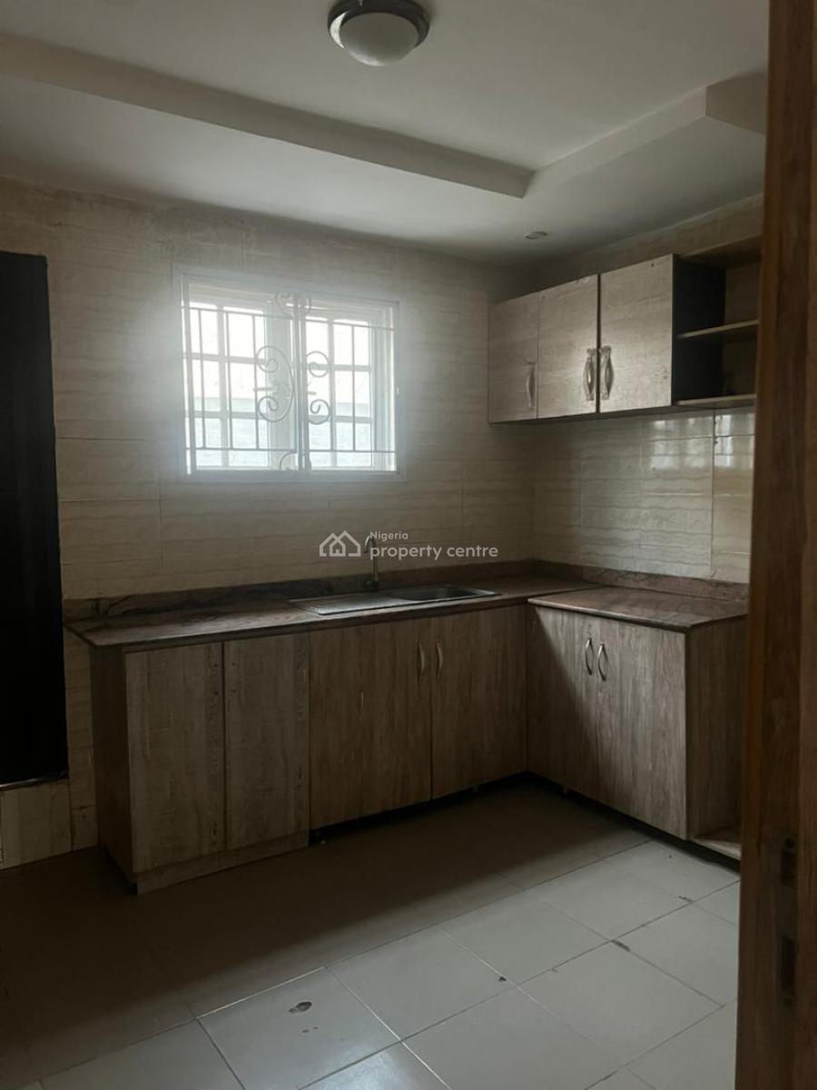 3 Bedroom Duplex and 4 Units of 2 Bedroom Flats and Mini Flats Bq, Unity Estate, Lekki, Lagos, Block of Flats for Sale