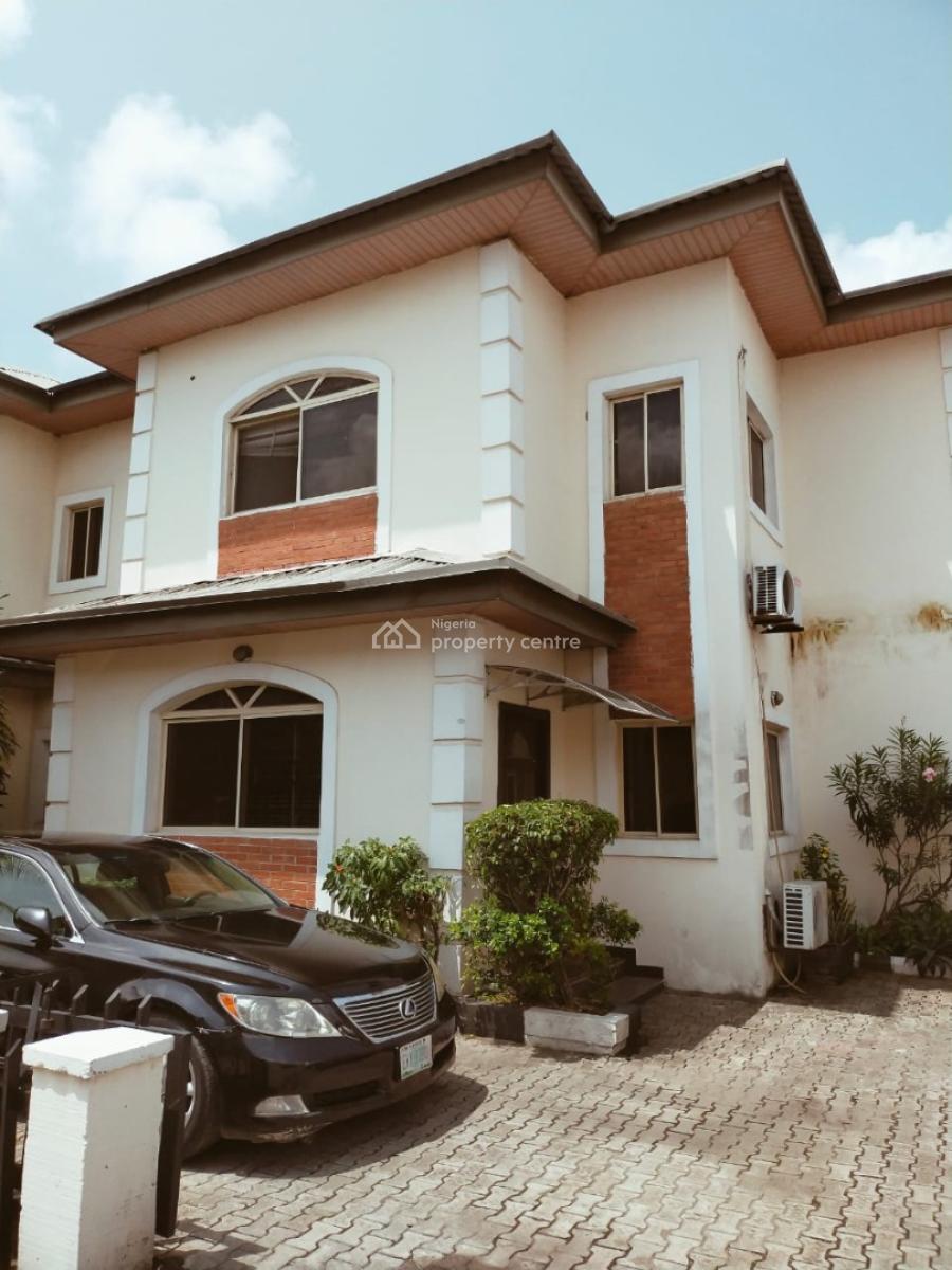 Very Nice Self Serviced Duplex, Gated Estate, Lekki Phase 1, Lekki, Lagos, Semi-detached Duplex for Rent