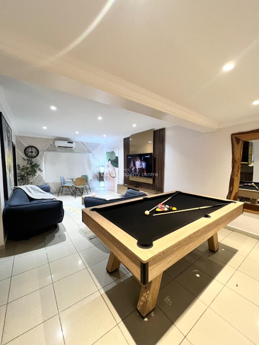 Luxury 1 Bedroom Apartment with Snooker, Pool and Gym, Ikoyi, Lagos, Flat / Apartment Short Let
