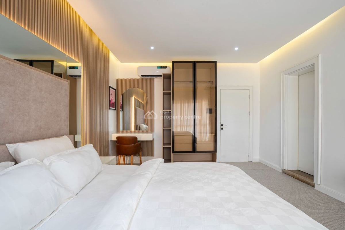 Luxurious Three Bedroom Apartment, Ikoyi, Lagos, Flat / Apartment Short Let
