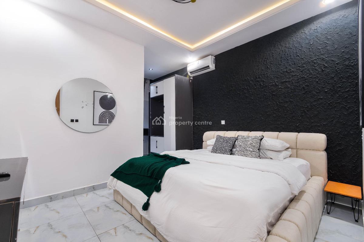 Luxury 2 Bedroom Maisonette with Ps 5 and Swimming Pool, Lekki Phase 1, Lekki, Lagos, House Short Let