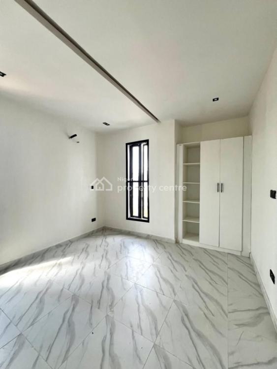 Brand New 2 Bedrooms Fully Serviced Apartment, Ologolo, Lekki, Lagos, Block of Flats for Sale