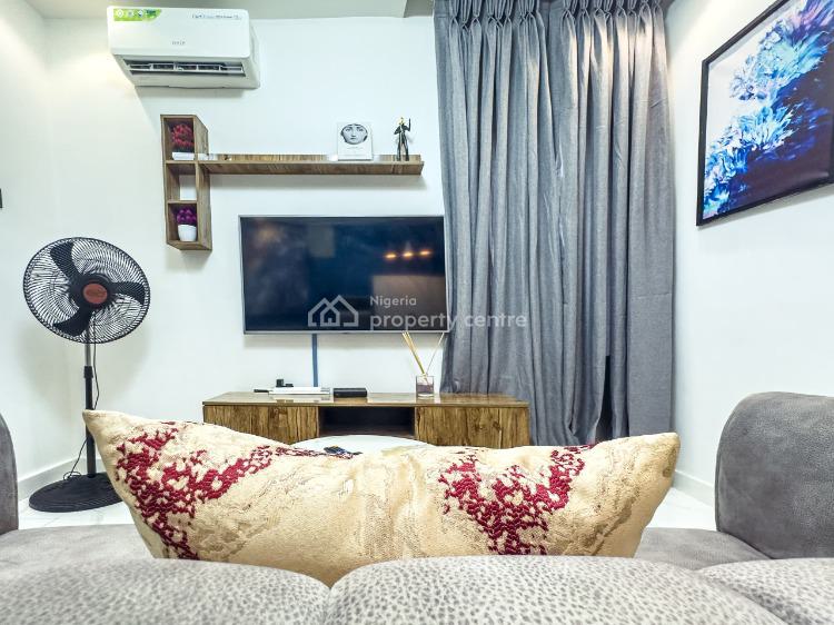 1 Bedroom Apartment, Memudu Aremu Street, Surulere, Lagos, Mini Flat (room and Parlour) Short Let
