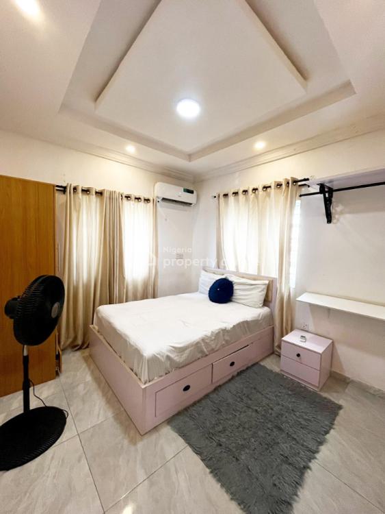 1 Bedroom Apartment, Memudu Aremu Street, Surulere, Lagos, Mini Flat (room and Parlour) Short Let