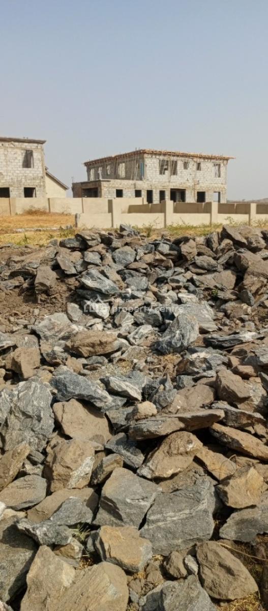 Estate Land 400sqm, Lugbe Along Airport Road,off Voice of Nigeria, Abuja, Lugbe District, Abuja, Residential Land for Sale