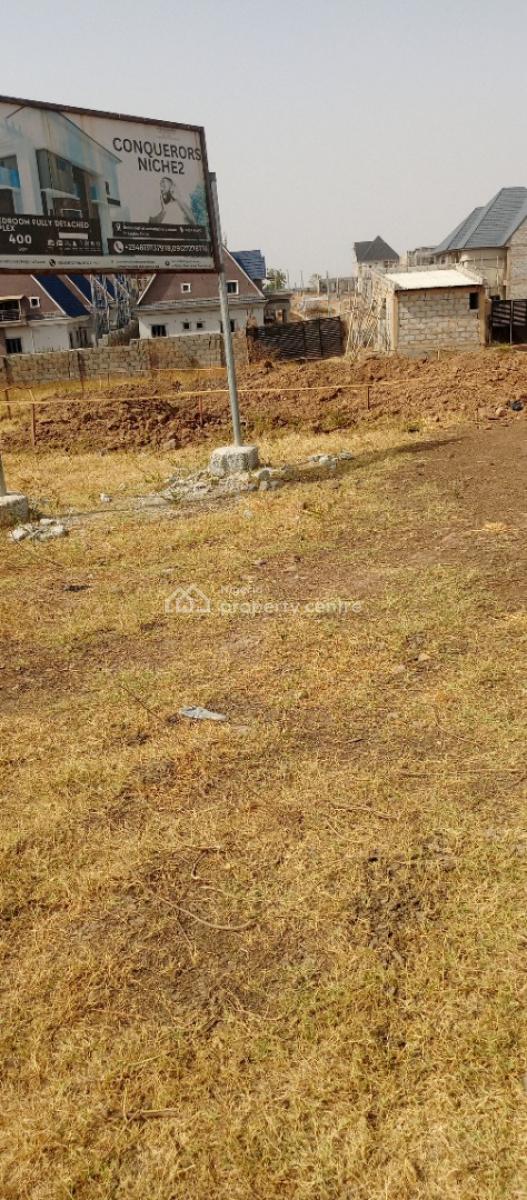Estate Land 400sqm, Lugbe Along Airport Road,off Voice of Nigeria, Abuja, Lugbe District, Abuja, Residential Land for Sale