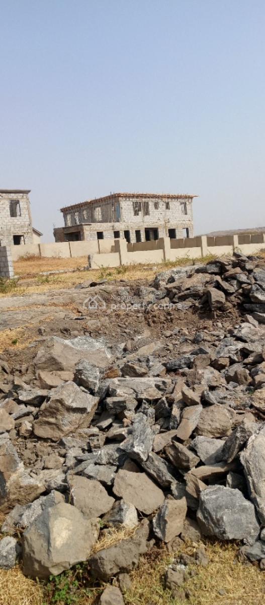 Estate Land 400sqm, Lugbe Along Airport Road,off Voice of Nigeria, Abuja, Lugbe District, Abuja, Residential Land for Sale