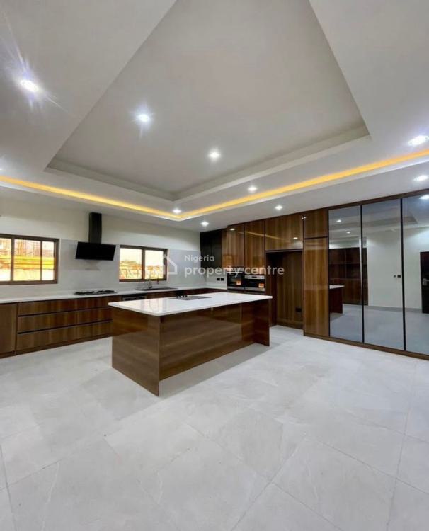 Outstanidng Opulent 5 Bedroom Penthouse, Ikoyi, Lagos, Detached Duplex for Sale