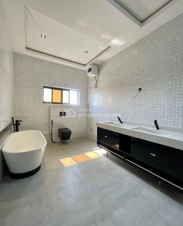 Outstanidng Opulent 5 Bedroom Penthouse, Ikoyi, Lagos, Detached Duplex for Sale