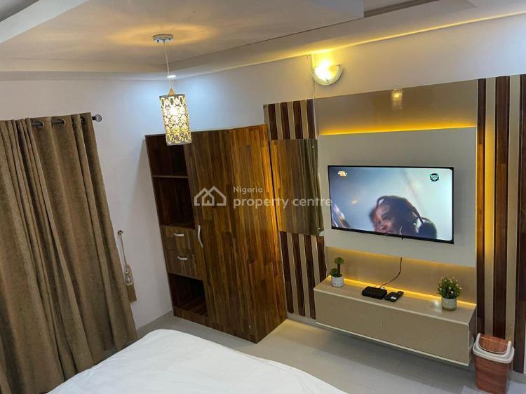 3 Bedroom Bungalow, Abraham Adesanya Estate, Ajah, Lagos, Flat / Apartment Short Let