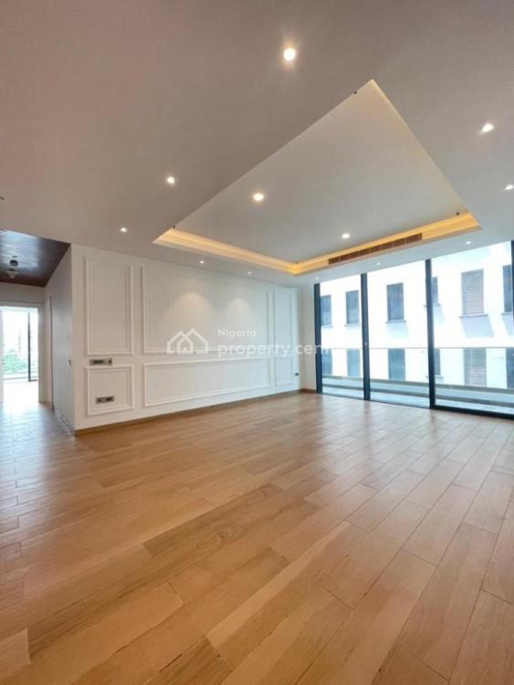 Luxury 4 Bedroom Flat Sitting on 520sqm , a Pool , Gym , Sauna , Club, Old Ikoyi, Ikoyi, Lagos, Flat / Apartment for Sale