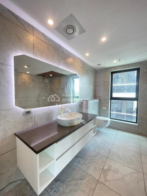 Luxury 4 Bedroom Flat Sitting on 520sqm , a Pool , Gym , Sauna , Club, Old Ikoyi, Ikoyi, Lagos, Flat / Apartment for Sale