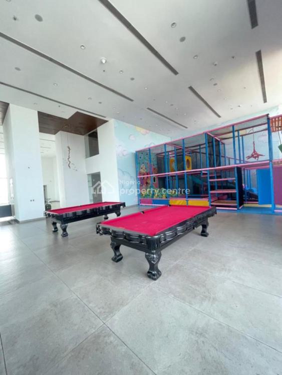 Luxury 4 Bedroom Flat Sitting on 520sqm , a Pool , Gym , Sauna , Club, Old Ikoyi, Ikoyi, Lagos, Flat / Apartment for Sale