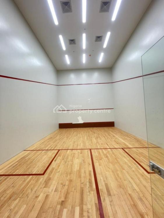 Luxury 4 Bedroom Flat Sitting on 520sqm , a Pool , Gym , Sauna , Club, Old Ikoyi, Ikoyi, Lagos, Flat / Apartment for Sale