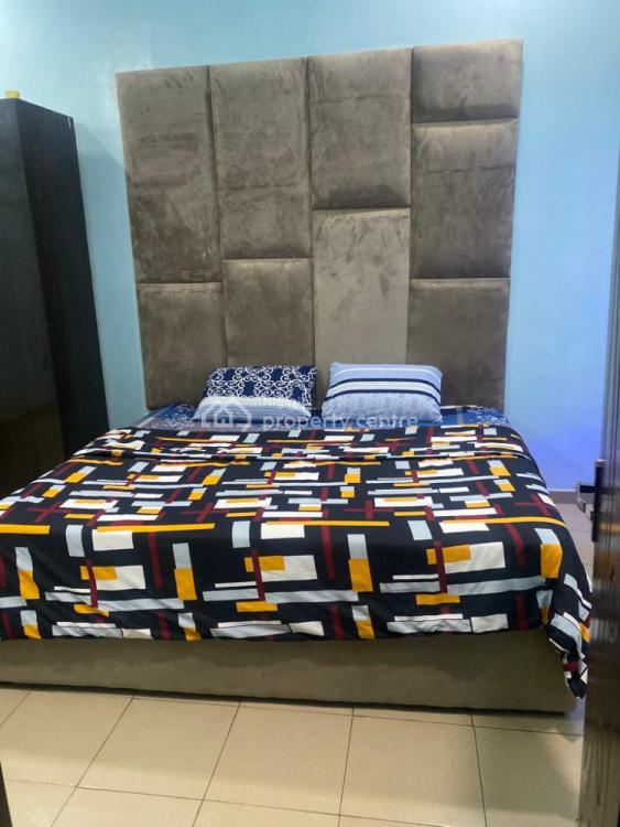 Luxury 3 Bedroom Apartment, Gra Phase 2, Magodo, Lagos, Flat / Apartment Short Let