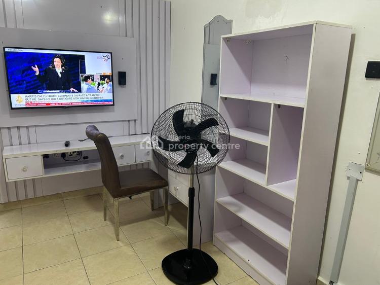 4 Bedrooms, Chevron Drive, Lekki, Lagos, Flat / Apartment Short Let