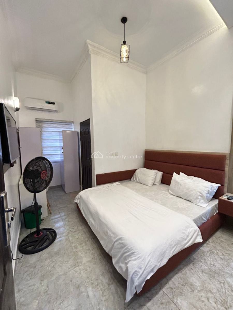 Newly Built Luxury Smart Furnished and Serviced 1 Bedroom Flat, Zone 1, Wuse, Abuja, Flat / Apartment Short Let