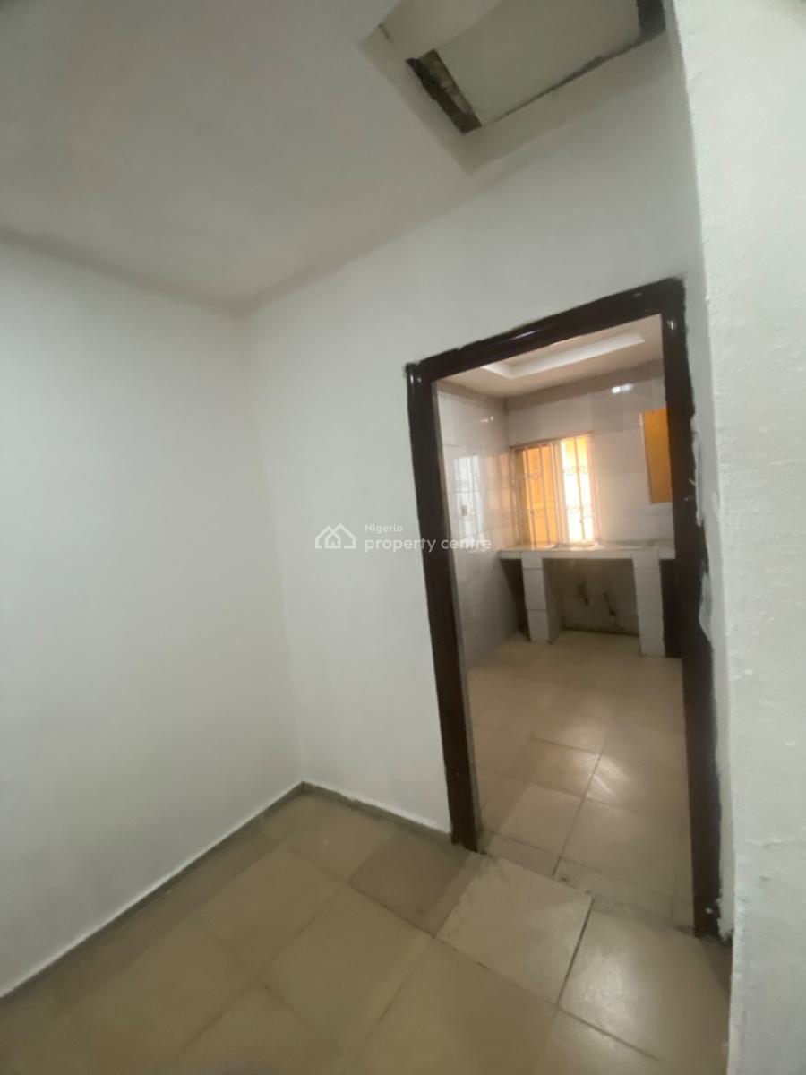 Luxuriously Spacious Mini Flat with Excellent Finishing, Sangotedo, Ajah, Lagos, Mini Flat (room and Parlour) for Rent