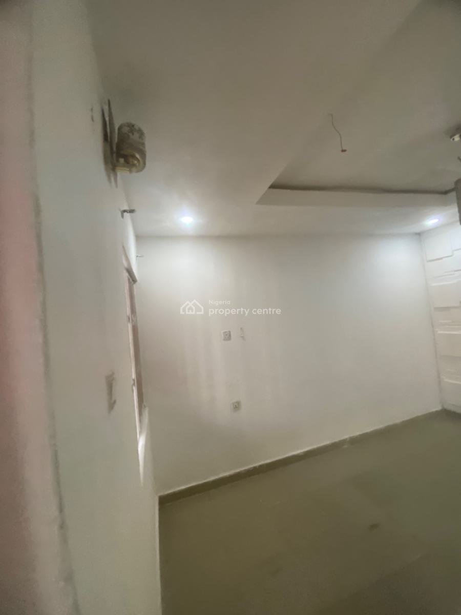 Luxuriously Spacious Mini Flat with Excellent Finishing, Sangotedo, Ajah, Lagos, Mini Flat (room and Parlour) for Rent