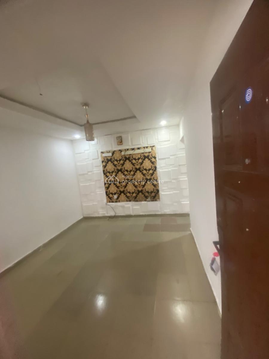 Luxuriously Spacious Mini Flat with Excellent Finishing, Sangotedo, Ajah, Lagos, Mini Flat (room and Parlour) for Rent