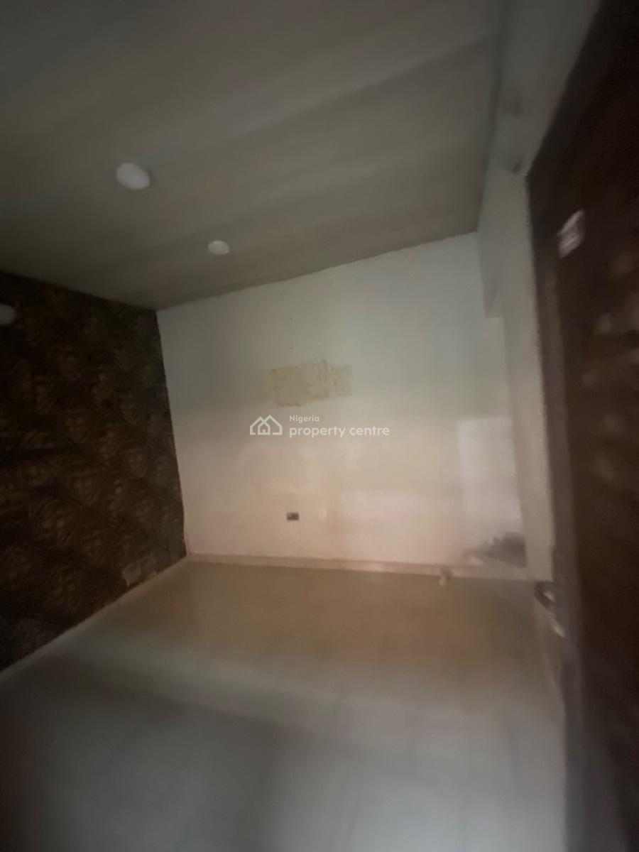 Luxuriously Spacious Mini Flat with Excellent Finishing, Sangotedo, Ajah, Lagos, Mini Flat (room and Parlour) for Rent