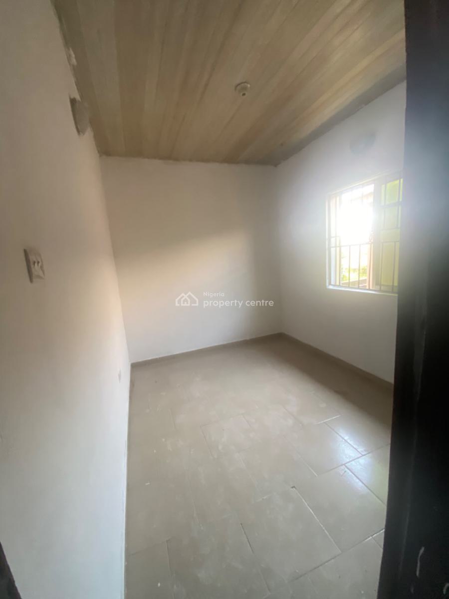 Luxuriously Spacious Mini Flat with Excellent Finishing, Sangotedo, Ajah, Lagos, Mini Flat (room and Parlour) for Rent