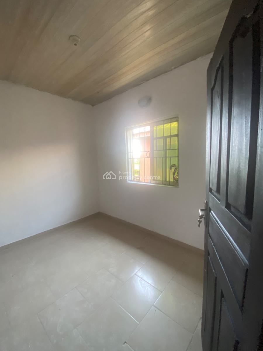 Luxuriously Spacious Mini Flat with Excellent Finishing, Sangotedo, Ajah, Lagos, Mini Flat (room and Parlour) for Rent