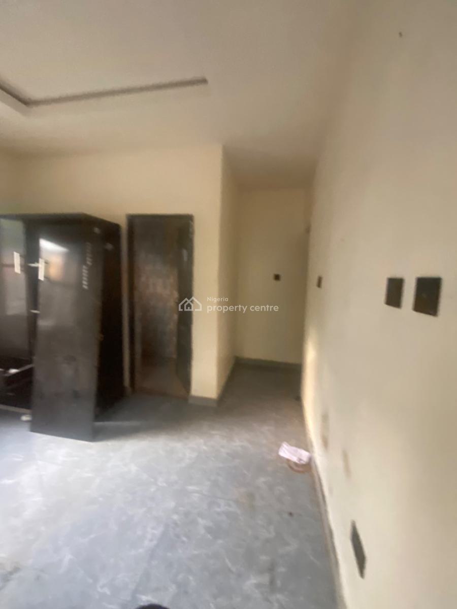 Luxuriously Spacious Nice Mini  Flat with Excellent Finishing, No 12 Femi J Street, Abijo, Lekki, Lagos, Mini Flat (room and Parlour) for Rent