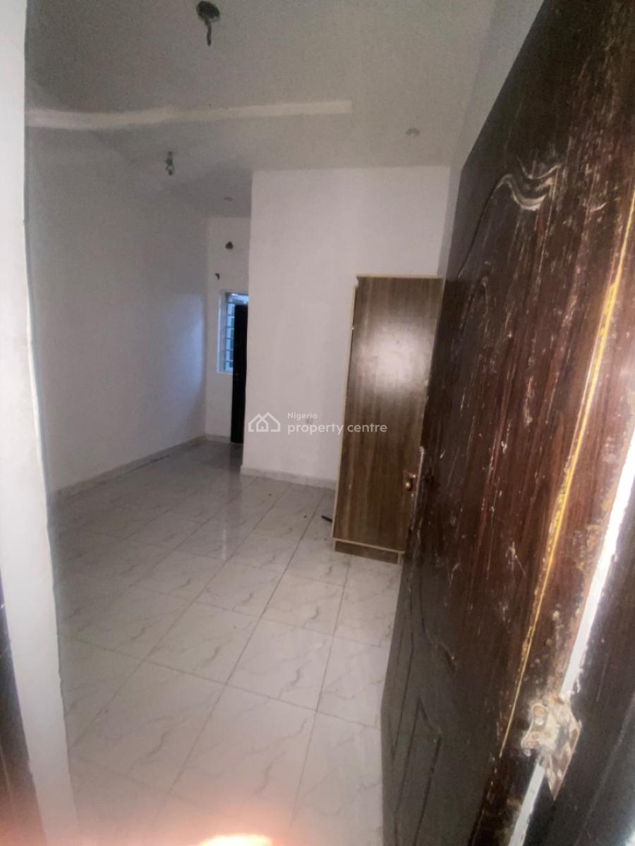 Luxuriously Spacious Nice 2bedroom Flat, No 12 Femi J Street, Sangotedo, Ajah, Lagos, House for Rent