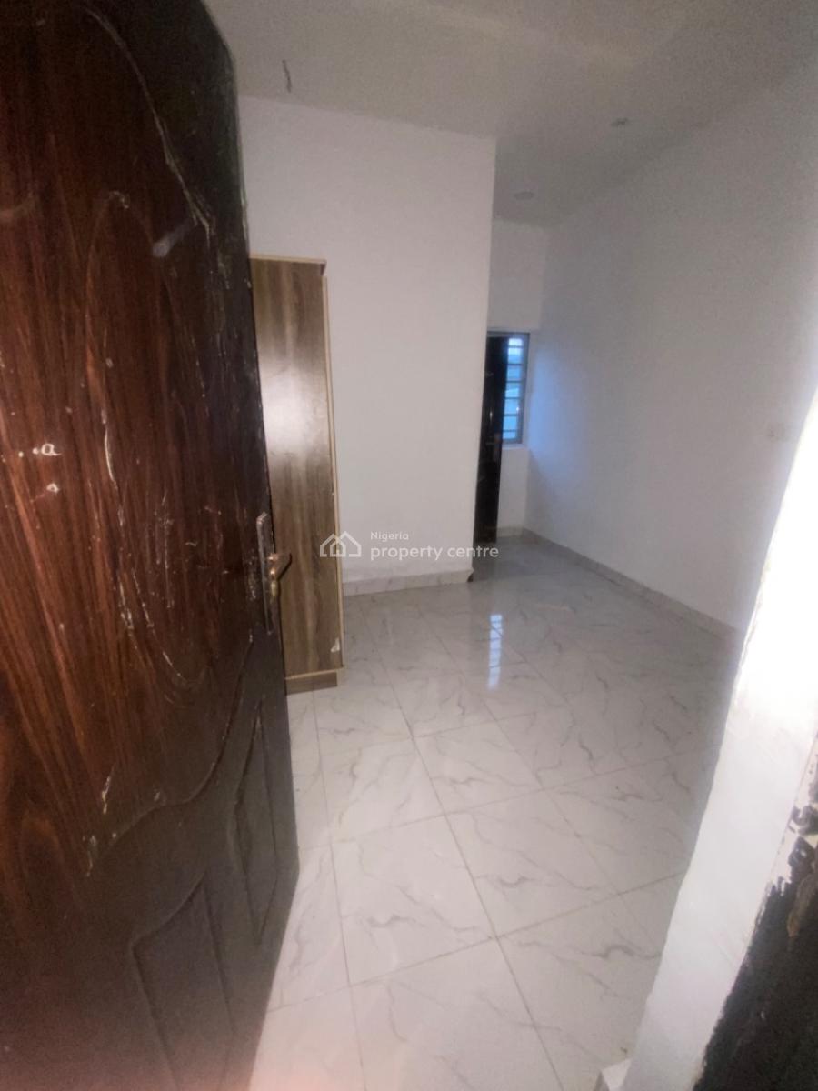 Luxuriously Spacious Nice 2bedroom Flat, No 12 Femi J Street, Sangotedo, Ajah, Lagos, House for Rent