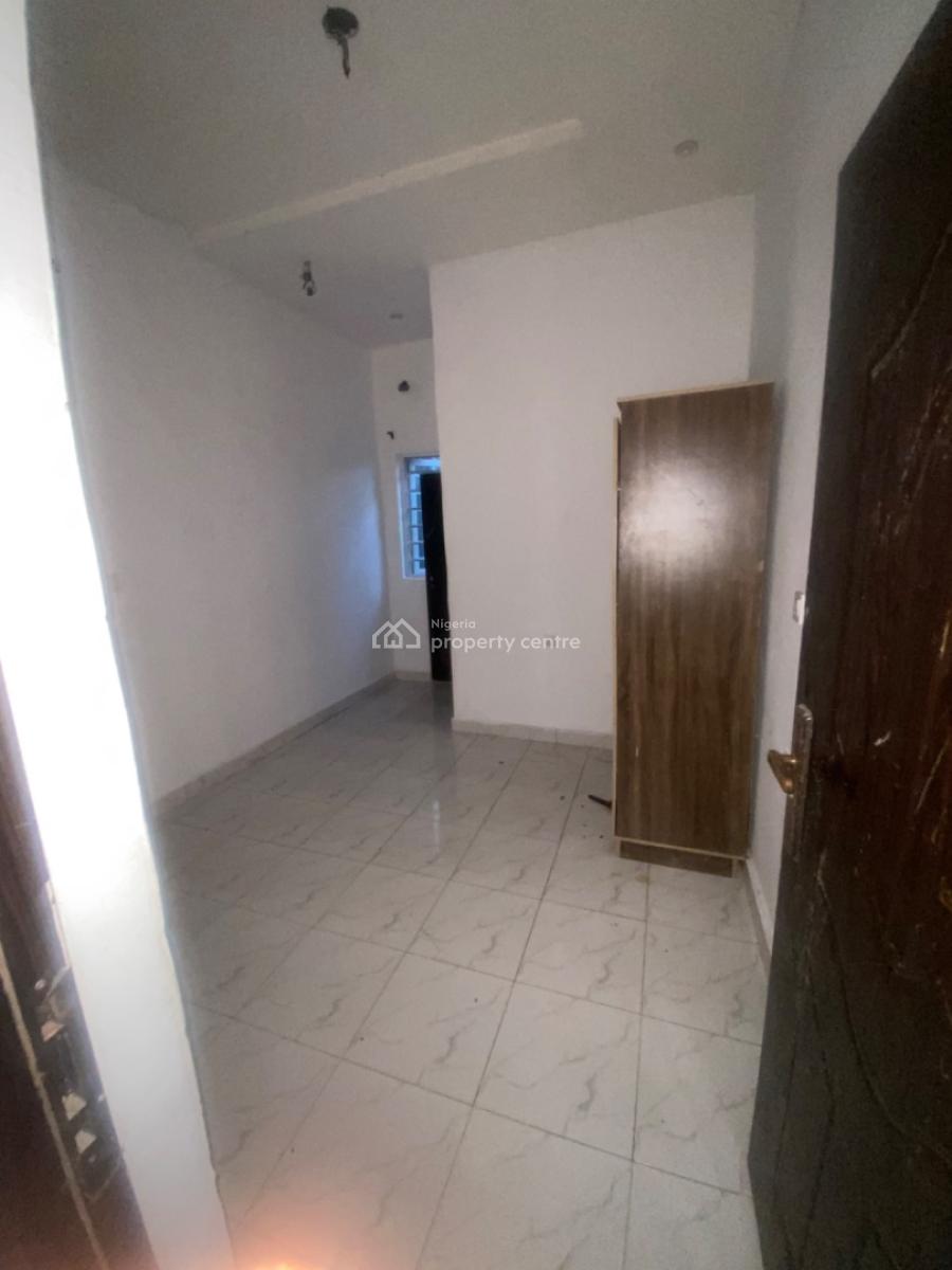 Luxuriously Spacious Nice 2bedroom Flat, No 12 Femi J Street, Sangotedo, Ajah, Lagos, House for Rent