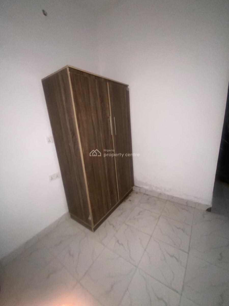 Luxuriously Spacious Nice 2bedroom Flat, No 12 Femi J Street, Sangotedo, Ajah, Lagos, House for Rent