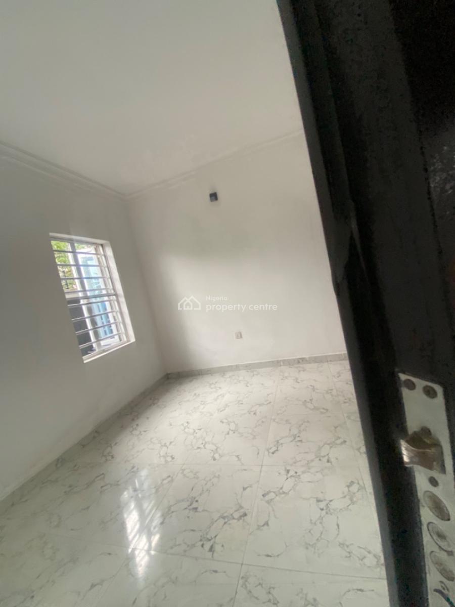 Luxuriously Spacious Nice  Mini Flat, No 12 Femi J Street Awoyaya, Sangotedo, Ajah, Lagos, Mini Flat (room and Parlour) for Rent