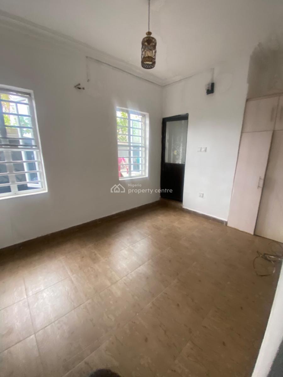 Luxuriously Spacious Nice  Mini Flat, No 12 Femi J Street Awoyaya, Sangotedo, Ajah, Lagos, Mini Flat (room and Parlour) for Rent