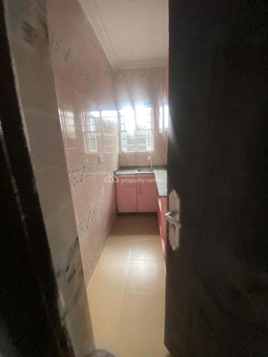 Luxuriously Spacious Nice  Mini Flat, No 12 Femi J Street Awoyaya, Sangotedo, Ajah, Lagos, Mini Flat (room and Parlour) for Rent