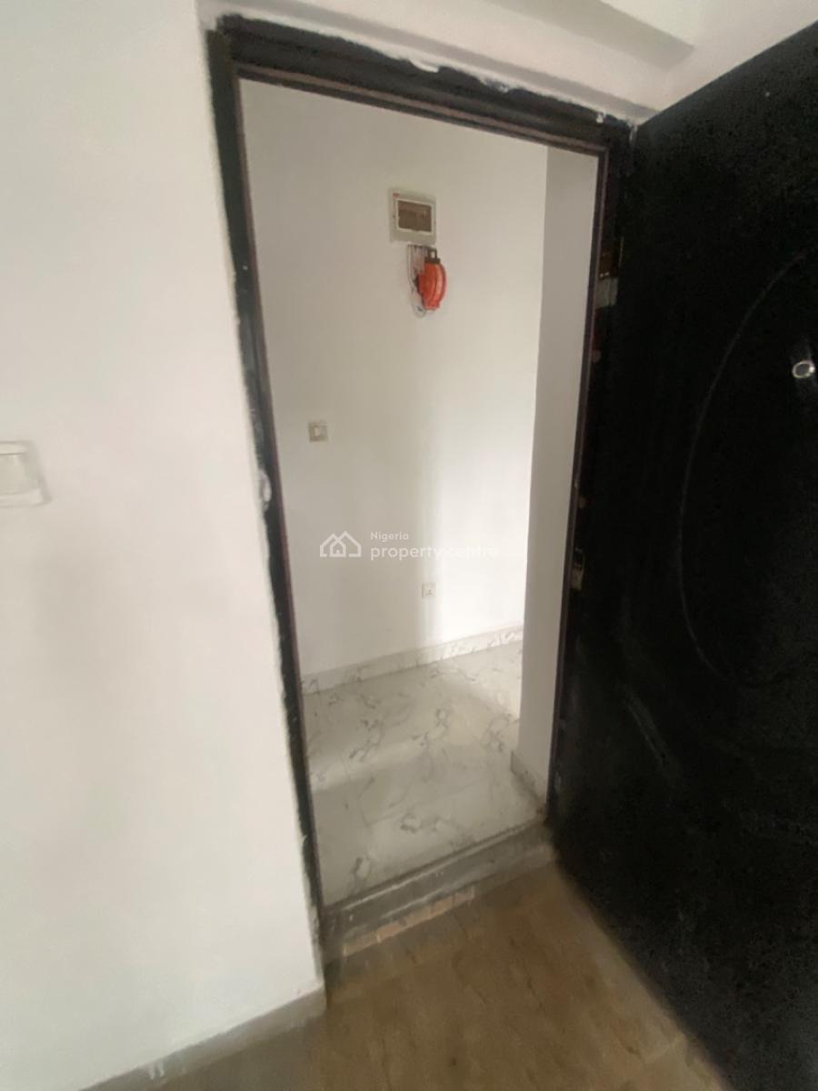 Luxuriously Spacious Nice  Mini Flat, No 12 Femi J Street Awoyaya, Sangotedo, Ajah, Lagos, Mini Flat (room and Parlour) for Rent