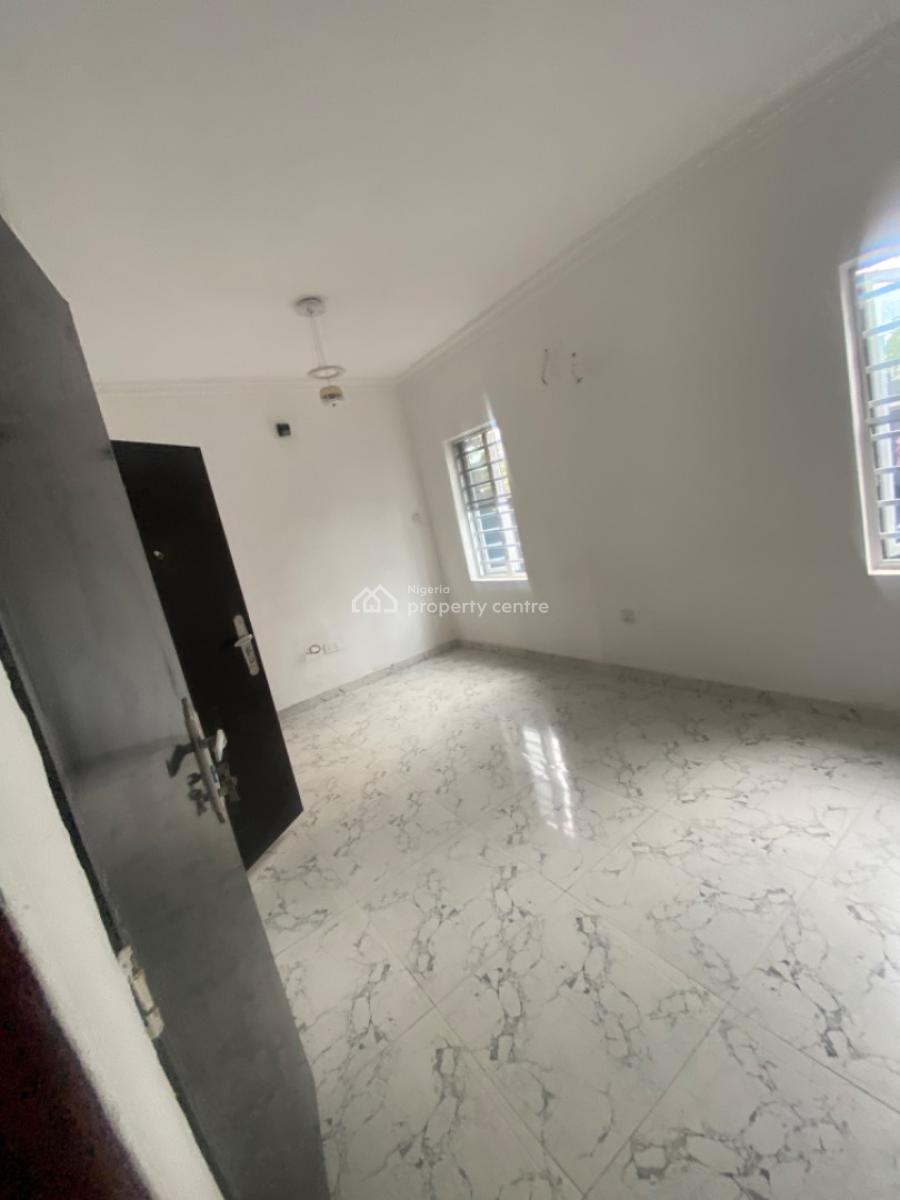 Luxuriously Spacious Nice  Mini Flat, No 12 Femi J Street Awoyaya, Sangotedo, Ajah, Lagos, Mini Flat (room and Parlour) for Rent