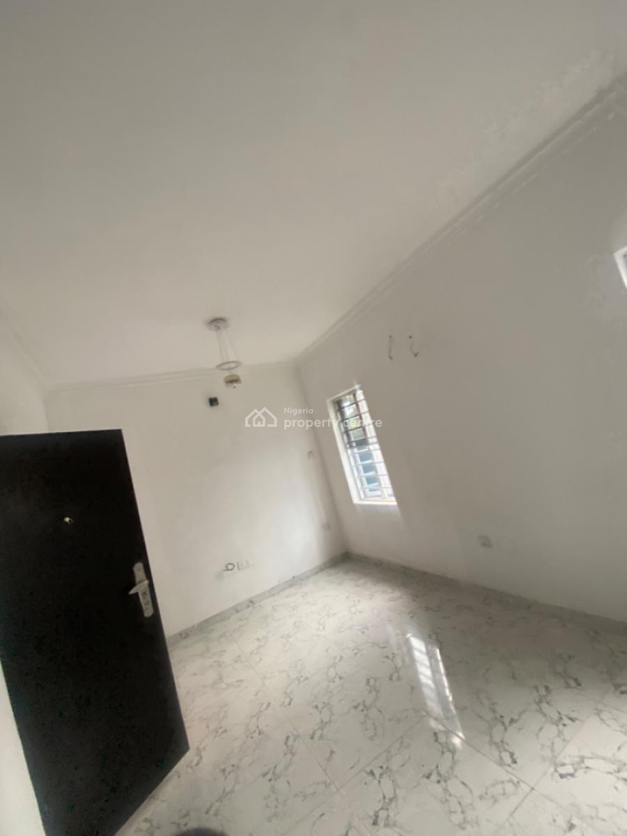 Luxuriously Spacious Nice  Mini Flat, No 12 Femi J Street Awoyaya, Sangotedo, Ajah, Lagos, Mini Flat (room and Parlour) for Rent