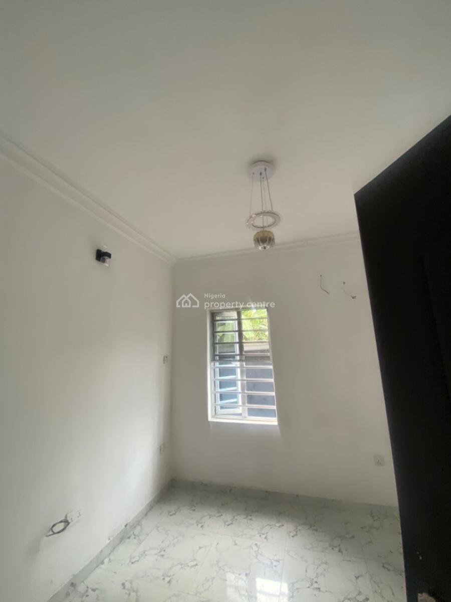 Luxuriously Spacious Nice  Mini Flat, No 12 Femi J Street Awoyaya, Sangotedo, Ajah, Lagos, Mini Flat (room and Parlour) for Rent