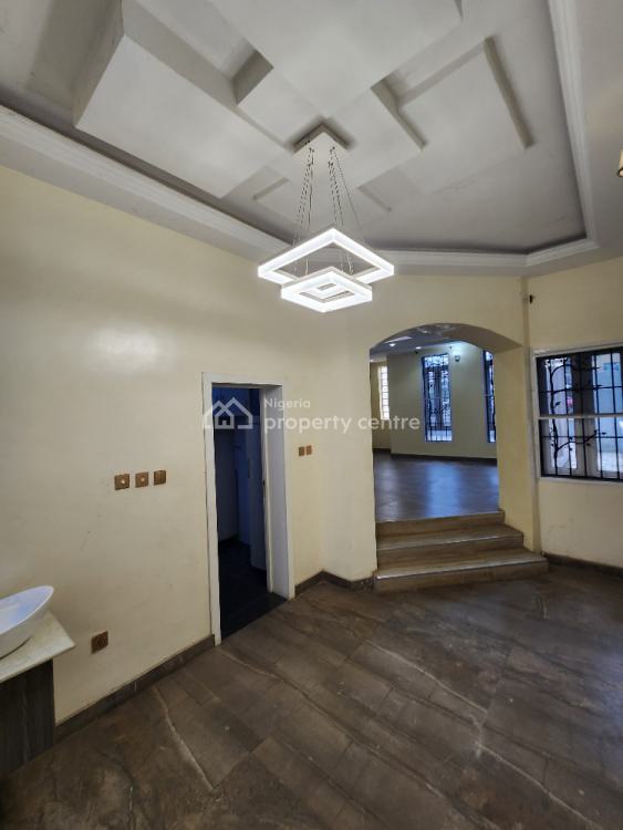 Tastefully Finished Luxurious Semi-furnished 4-bedroom Duplex, Carlton Gate Gra, Beside Kolapo Ishola Gra,  General Gas Road, Akobo, Ibadan, Oyo, Detached Duplex for Sale
