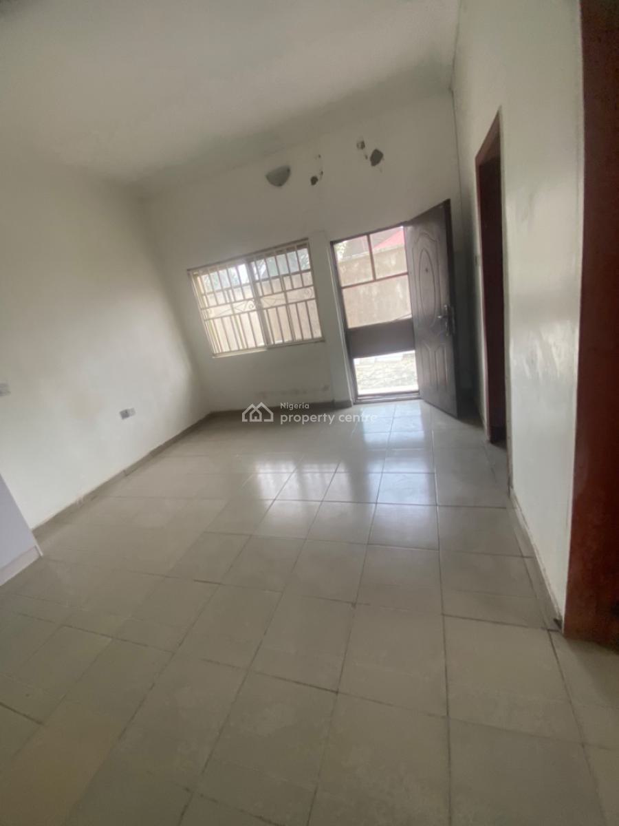 Luxurious, Spacious, Big Self Contain, 26, Femi Street, Jura Court, Sangotedo, Ajah, Lagos, Self Contain (single Rooms) for Rent