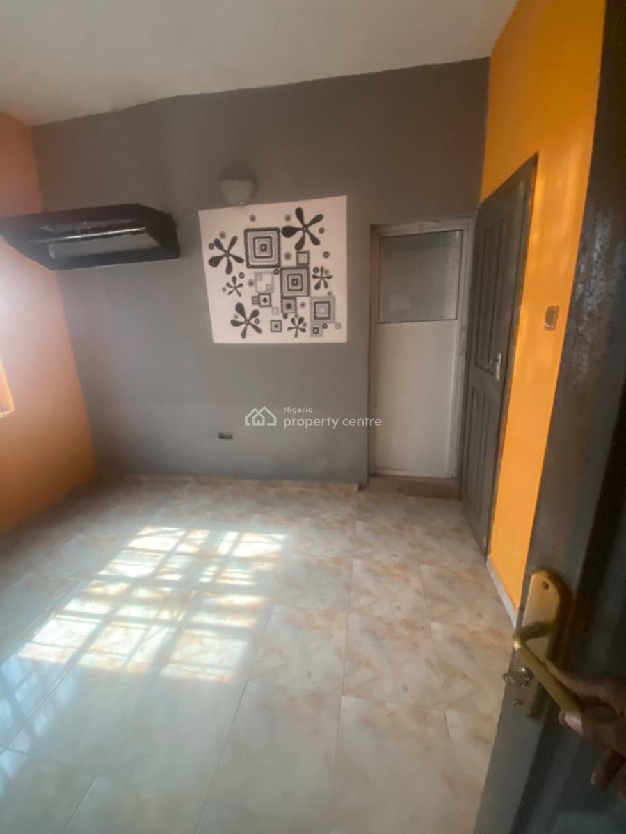 Luxurious Spacious Nice Self Contain, 26, Femi Street, Jeff Court, Sangotedo, Ajah, Lagos, Self Contain (single Rooms) for Rent