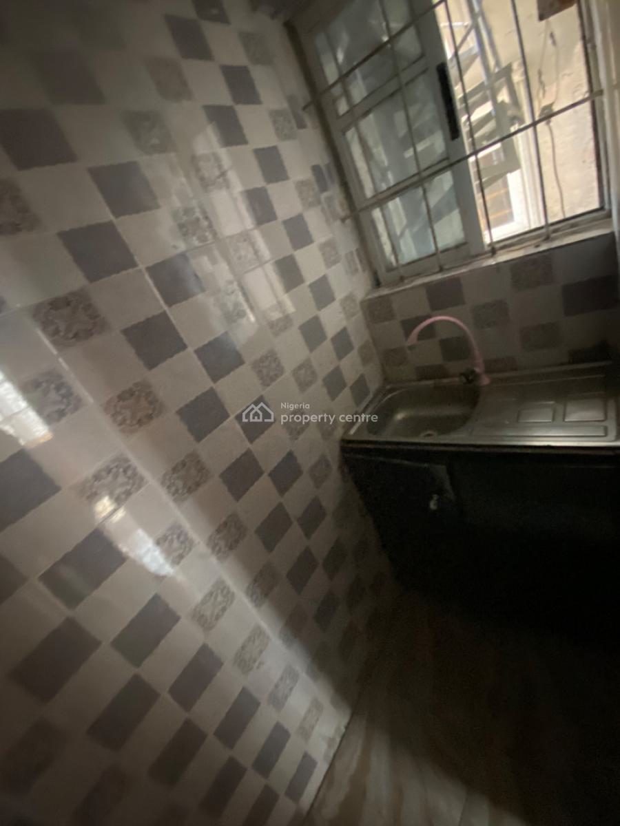 Luxurious Spacious Nice Self Contain, 26, Femi Street, Jeff Court, Sangotedo, Ajah, Lagos, Self Contain (single Rooms) for Rent