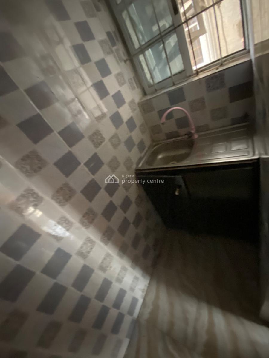 Luxurious Spacious Nice Self Contain, 26, Femi Street, Jeff Court, Sangotedo, Ajah, Lagos, Self Contain (single Rooms) for Rent