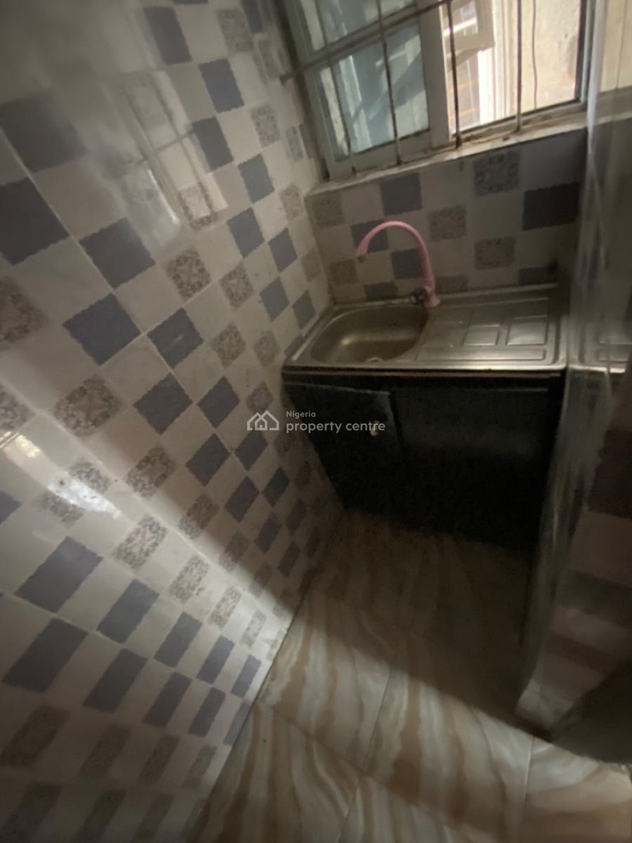 Luxurious Spacious Nice Self Contain, 26, Femi Street, Jeff Court, Sangotedo, Ajah, Lagos, Self Contain (single Rooms) for Rent